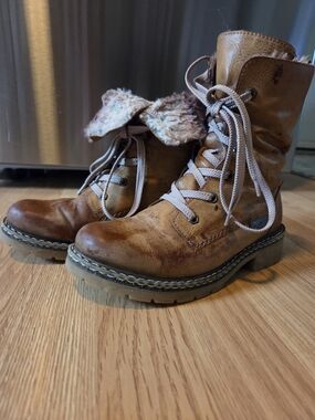 Rieker Brown Lace-Up Faux-Fur Cuff Combat Boots